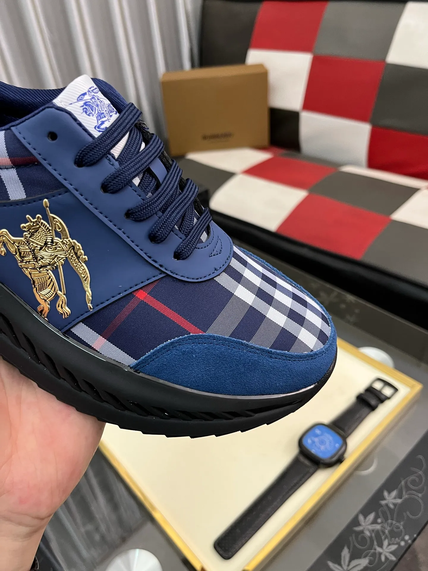 Men's shoes 💰458⌚️⌚️BURBERRY Regular size: 38-44 (casual shoes) Product materials: Selected cowhide upper, soft sheepskin lining; original outsole. 3️⃣ colors available